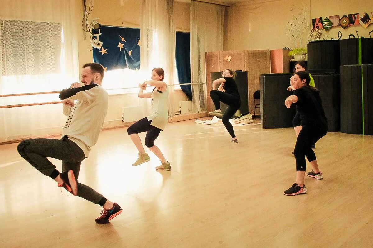 поставить свадебный танец спб. про питер школа танцев. академия танцев бориса эйфмана в спб. академия танца бориса эйфмана санкт-петербург. танцы спб московская.