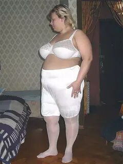 Душ пен ваннадағы гейлердің секс видеолары