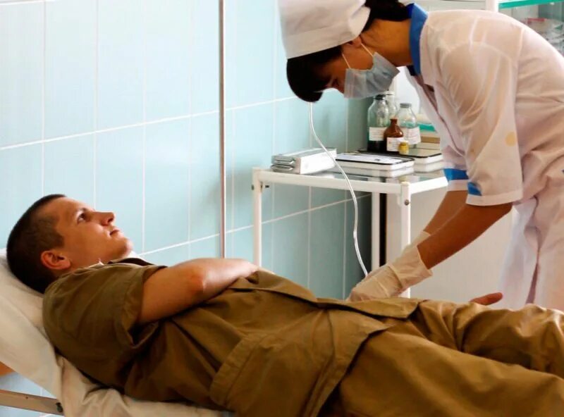 Раненые военные рф в госпитале. Стационарное лечение военнослужащих. Стационарное лечение военнослужащих. Стационарное лечение военнослужащих. Медпункт в военной части.