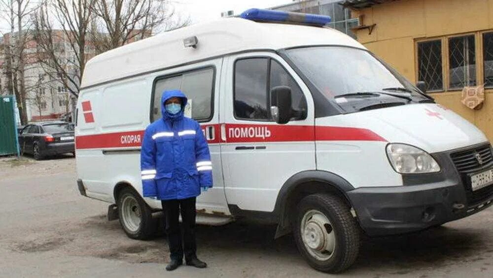 Где фельдшер брянская. Вручение машин скорой помощи. Телефон скорой помощи фокинский район брянск. Станция скорой медицинской помощи брянск советский район. Брянск помощь.