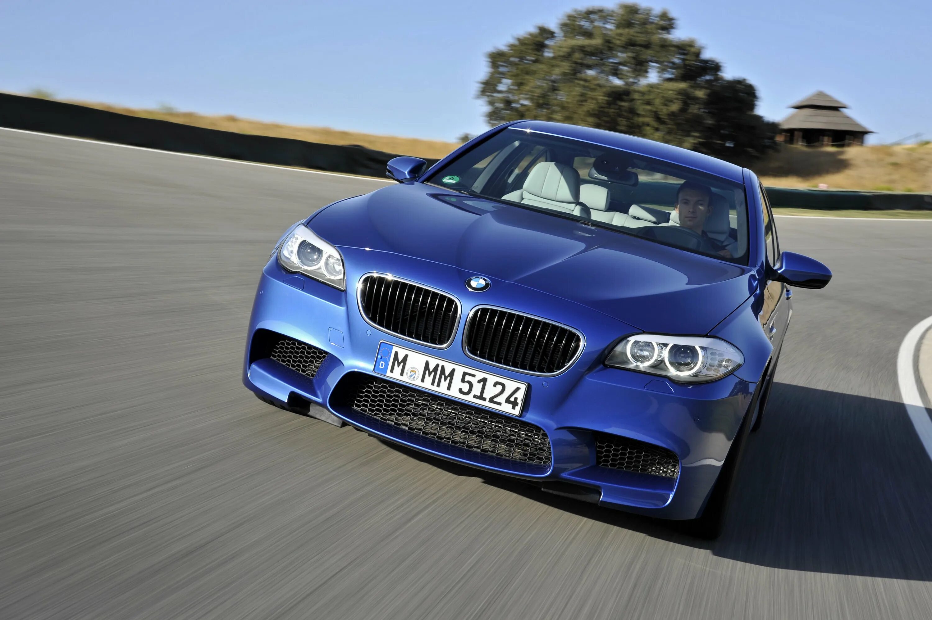 М5 т. БМВ m5 f10. BMW m5 2012. BMW m5 f10 2012. BMW m5 2011.