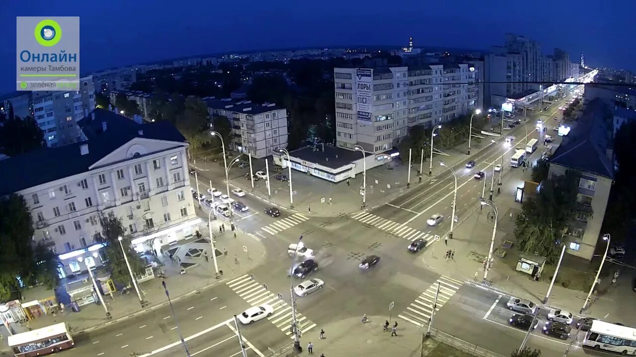 Светофор на тещином языке владивосток. Камеры на перекрестках. Там камер. Перекрёсток на улице космонавтов. Памятник перекрёсток светофор.