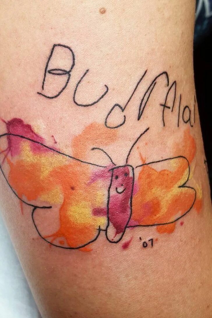 ребенок в наколках. забавные тату. That that baby. маленькие татуировки для детей. Crybaby тату.