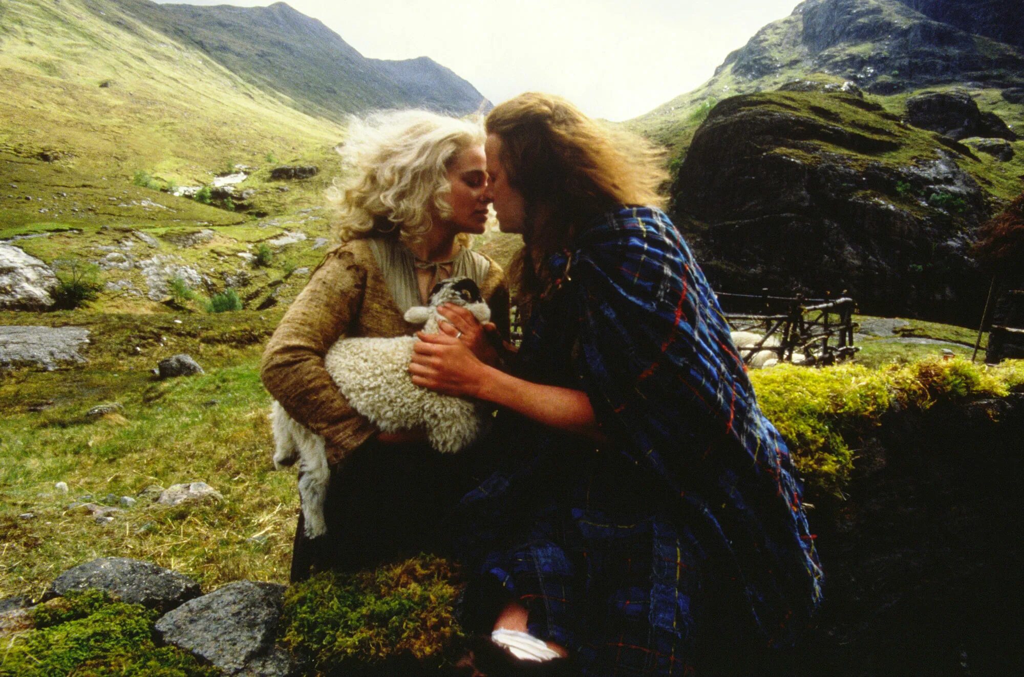 Горец фильм 1986 микки рурк. Горец фильм 1986. Дункан маклауд кристофер ламберт. Ф горец. Коннор маклауд горец.