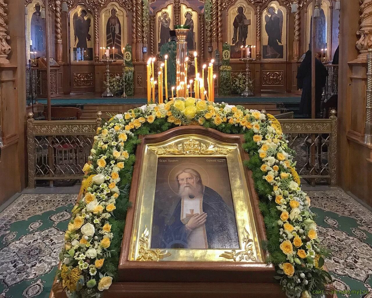 икона казанской божьей матери в дивеево. иконы серафима саровского в дивеево монастырь. иконы дивеевского монастыря. божья матерь умиление серафимо-дивеевская. дивеевский монастырь икона умиление.