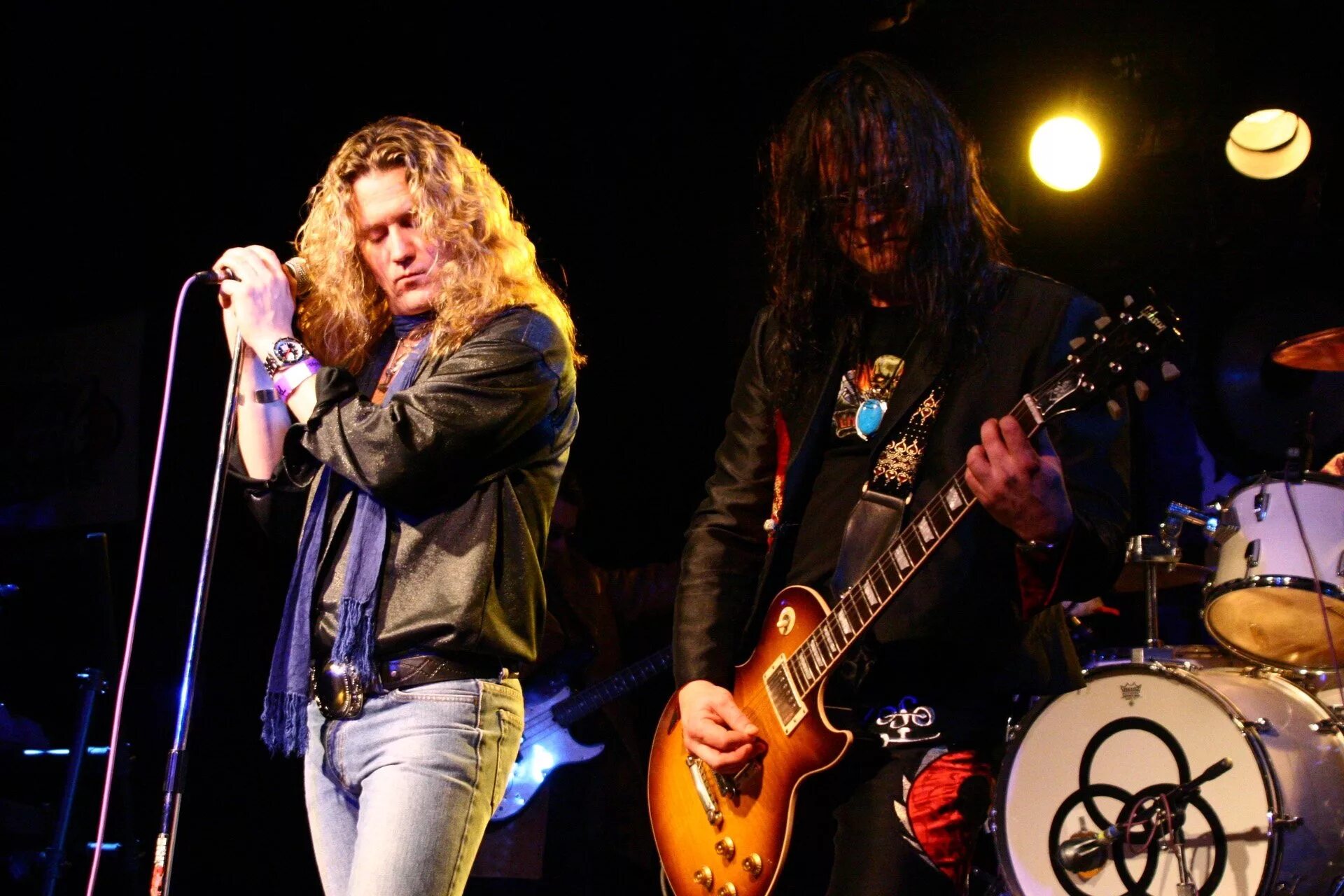 Гр лед. Группа led zeppelin. рок группа лед зеппелин. группа led zeppelin 2025. led zeppelin фото группы.
