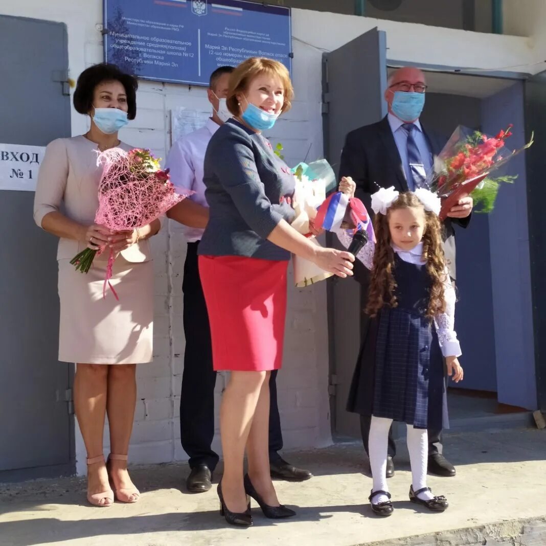 Город волжск татарстан. Сайты школ волжска. Школа 2 волжский. Школа 2 волжск марий эл. Волжск марий эл школа номер 2.