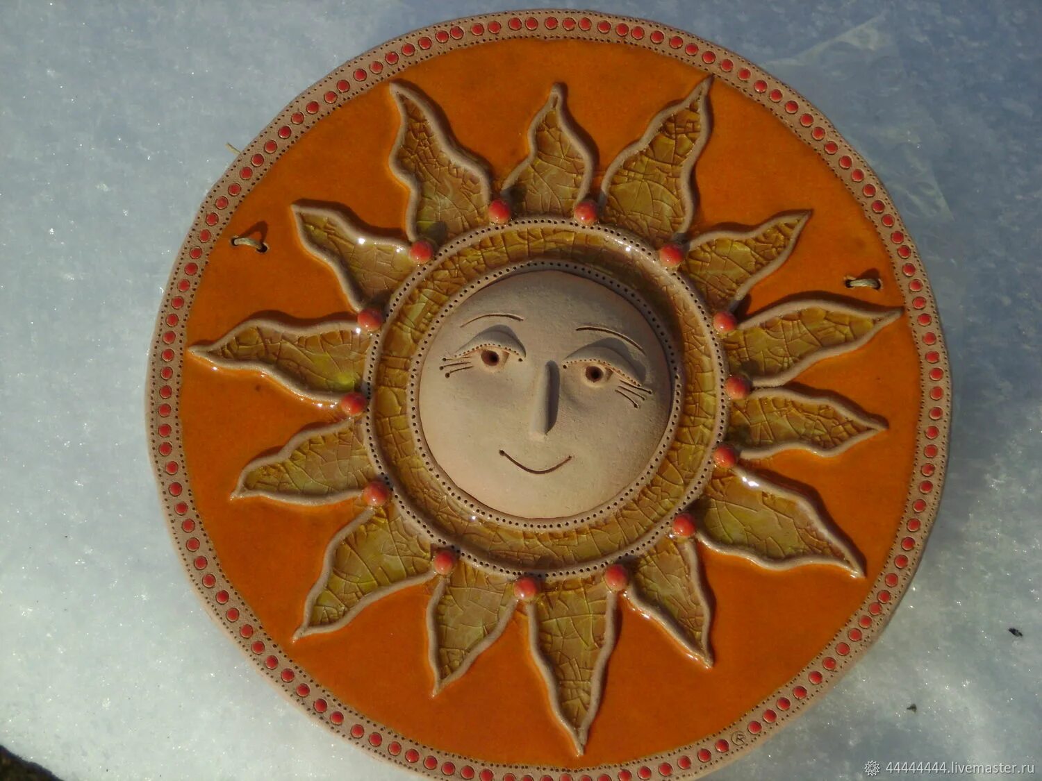Лепили солнце. Керамическое панно солнце. Керамическая тарелка солнце. Декоративное панно солнце. Панно солнце на стену.