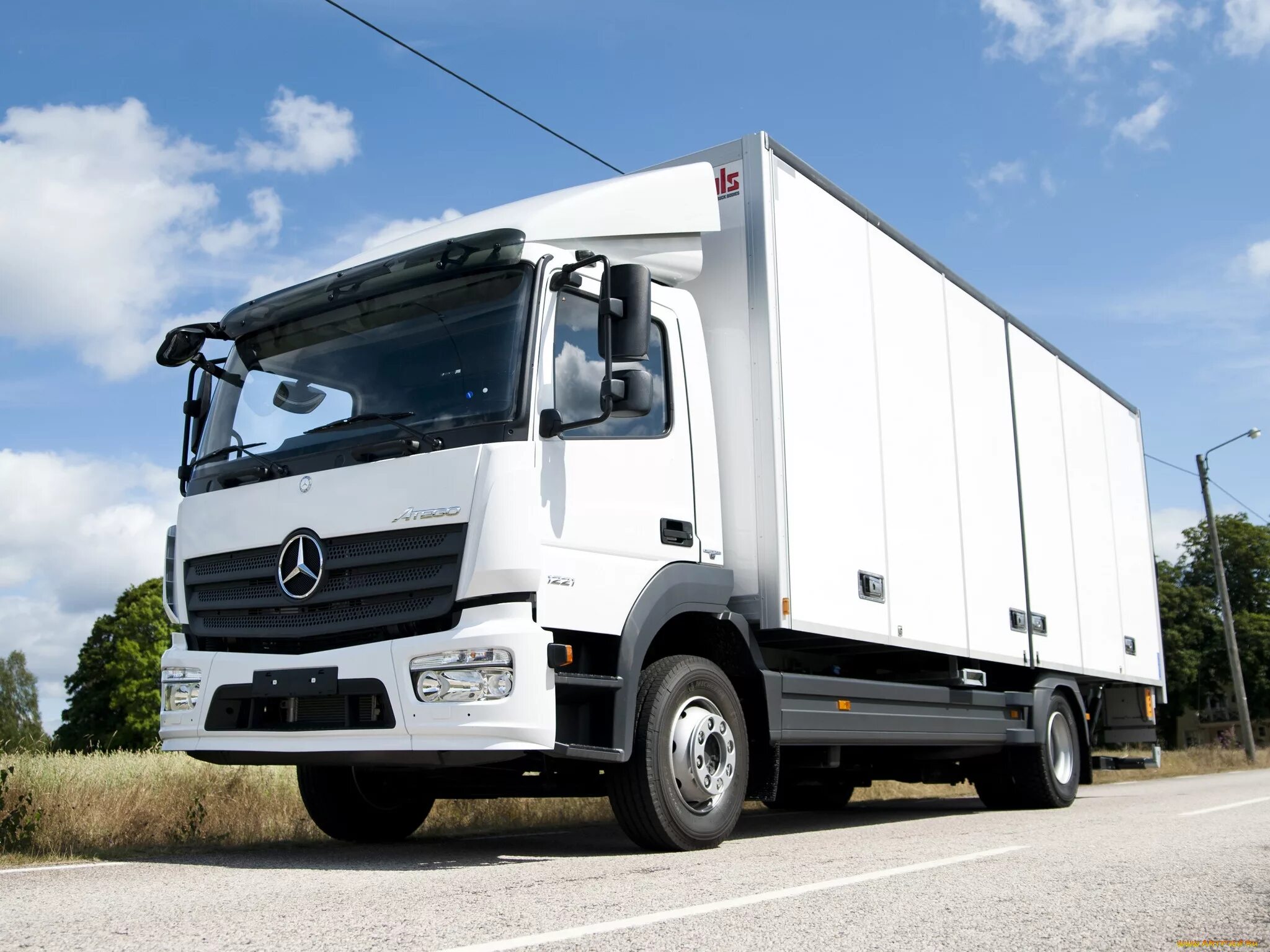 Фургон атего. Mercedes-benz atego. мерседес-бенц атего грузовой. грузовой-рефрижератор mercedes-benz atego. мерсесбенц атего.