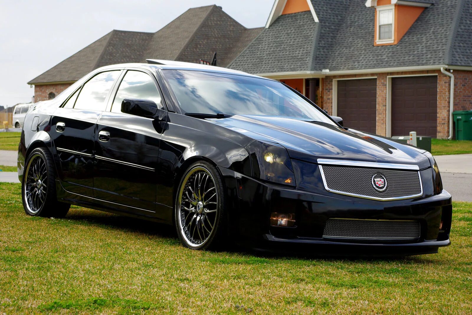Легковой тюнинг. Cadillac CTS V 2003. Cadillac CTS V 1. Кадиллак CTS 1 Tuning. Cadillac CTS 2003 Black.