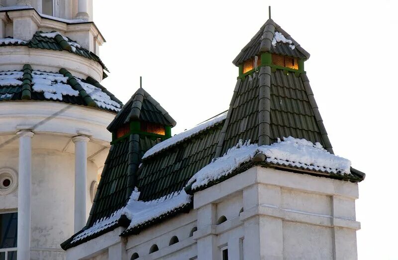 Башня мпво санкт-петербург. Крыша башни. Как называются небольшие башни на крыше. Башенка на крыше петербурга. Башня мпво санкт-петербург.