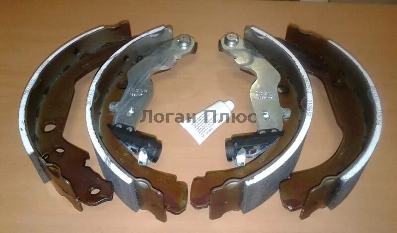 Колодки тормозные задние дастер 440605238. Задние колодки дастер 4х4 2. Колодки задние рено дастер 4х4 артикул. Задние колодки дастер 4х4. Задние колодки рено дастер 4х4.