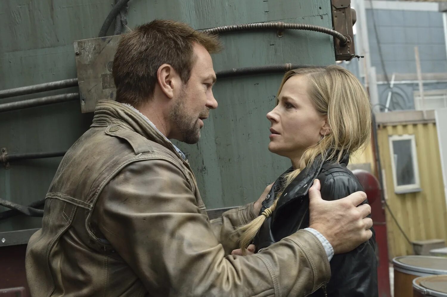 Вызов иногда. «вызов» («непокорная земля», 2013, 3 сезона).. сериал вызов defiance грант боулер. непокорная земля 2 сезон. непокорная земля аманда.