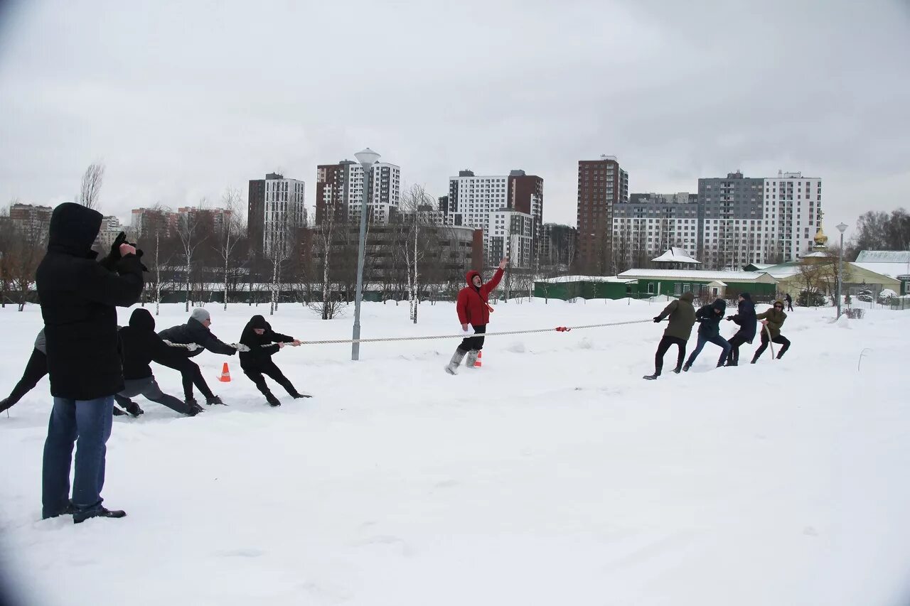 Круг северное бутово. Бутово спорт. Северное Бутово спортсмены. Фестиваль в Бутово. Где бегать в Северном Бутово.