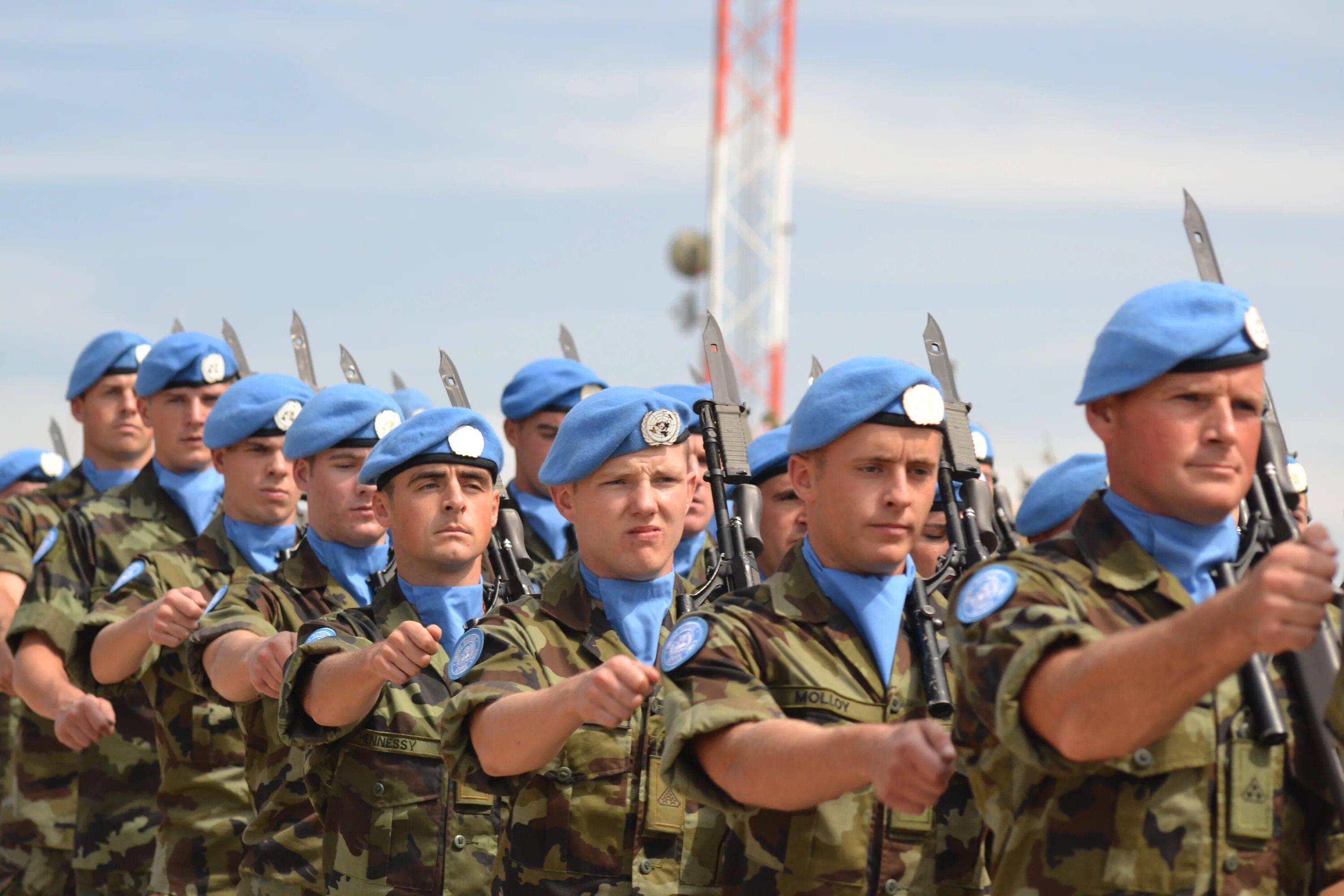 Миротворцы в дарфуре 2006. Миротворцы слушать. День миротворца оон. Миротворческий контингент организации объединенных наций (оон). Миротворцы слушать.