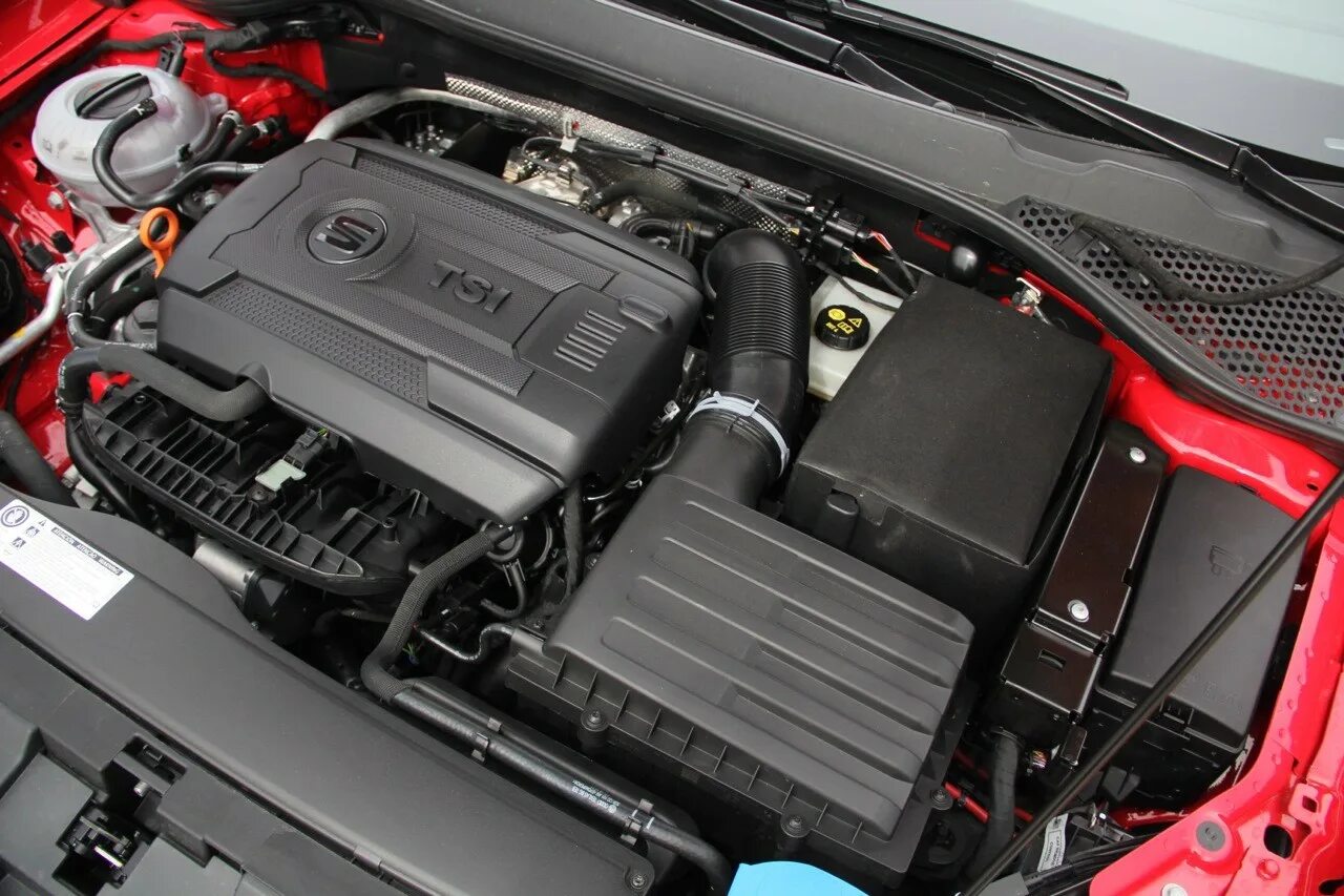 4. Мотор 2011. Мотор 2011. 5 tfsi двигатель. 6.