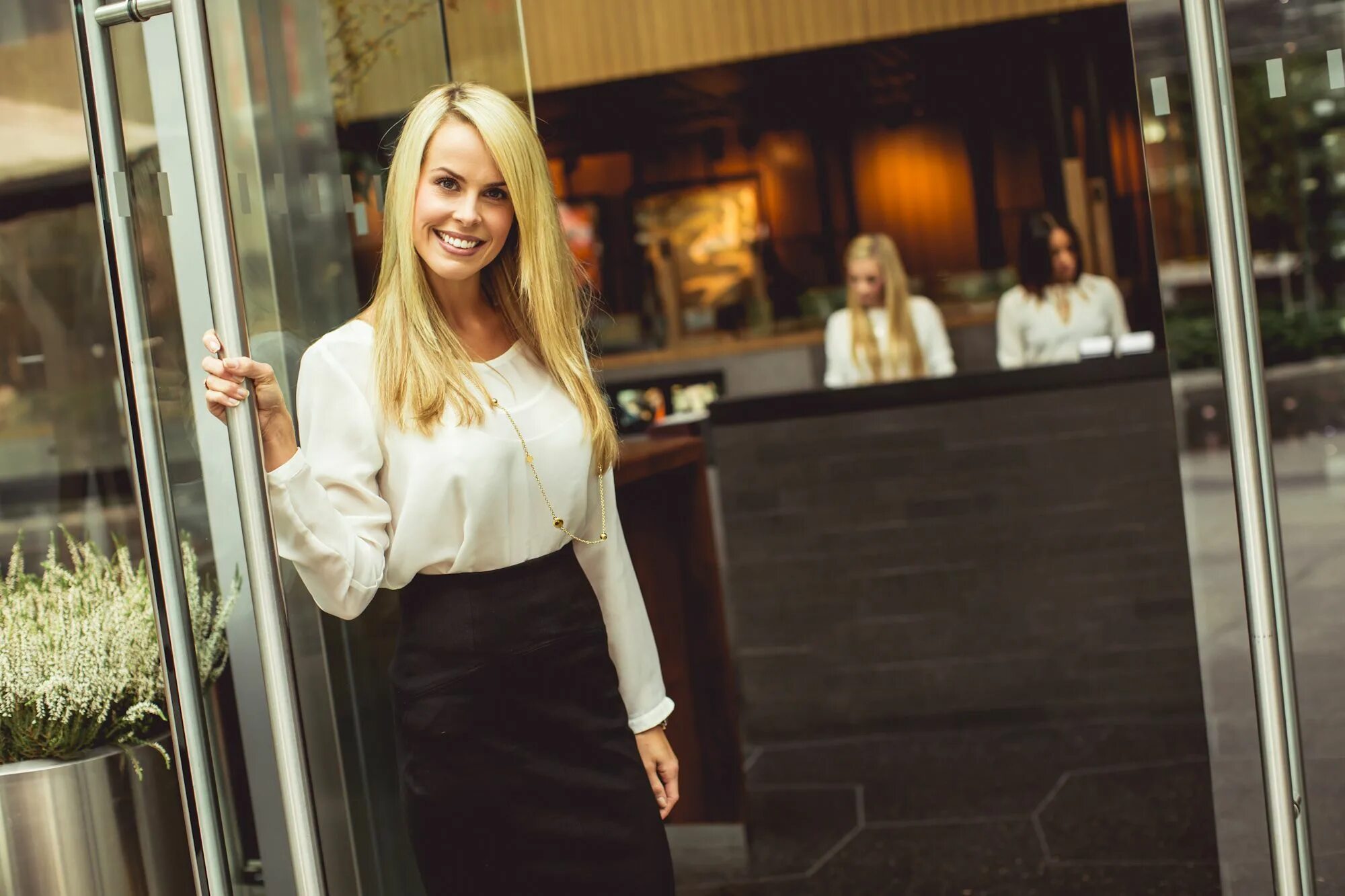 Hotel manager on reception фотография Stock Adobe Stock