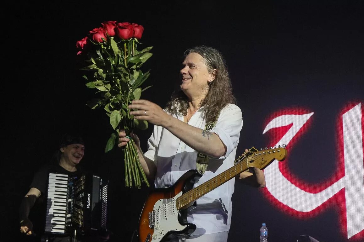 чиж группа сейчас. чиж чиграков. вокалисты чиж и ко. чиж группа 2020. чиж 333.