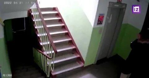 Блогерша фрося видео подъезд
