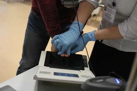 Дактилоскопия иностранных граждан