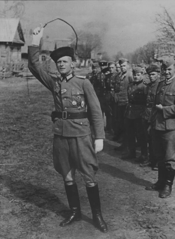 Службы вермахта. Офицер роа. Легион ханджар. Роа власовцы. Немецкий санитар второй мировой.