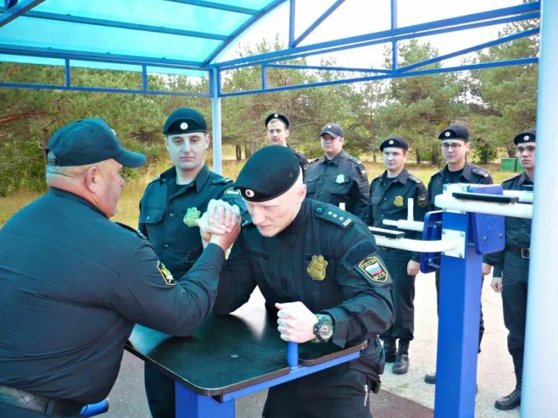 Сайт приставов калуга. ФССП Калужской области. ГБР ФССП. ФССП форма одежды ОУПДС. Армрестлинг Калуга.