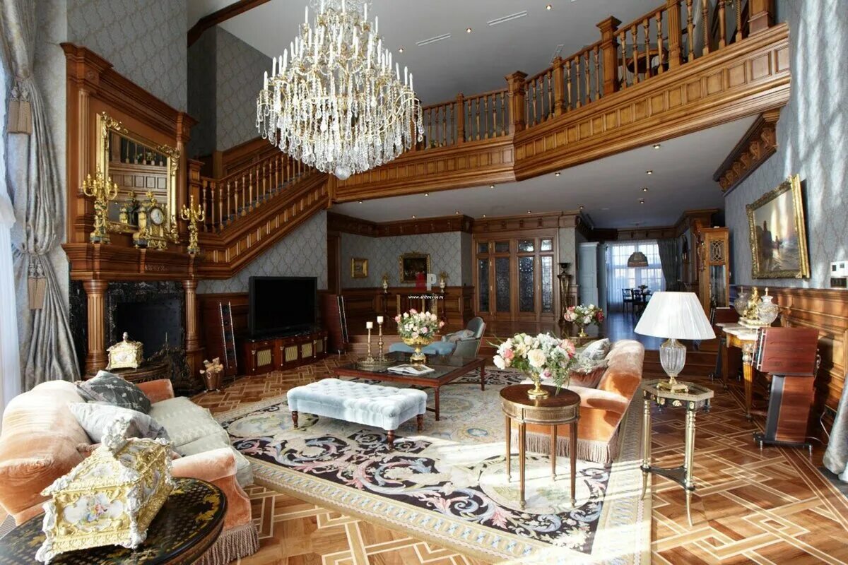 Старая роскошь. Маньеризм стиль в интерьере. Марина путиловская дизайнер интерьеров. Георгианский стиль в интерьере. Старая роскошь.