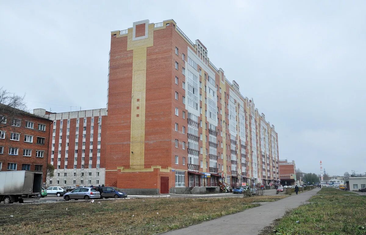 Омск космический проспект 18г. Космический проспект 18 г омск фото. Г. Космический проспект 18 д. Космический проспект 18г омск.