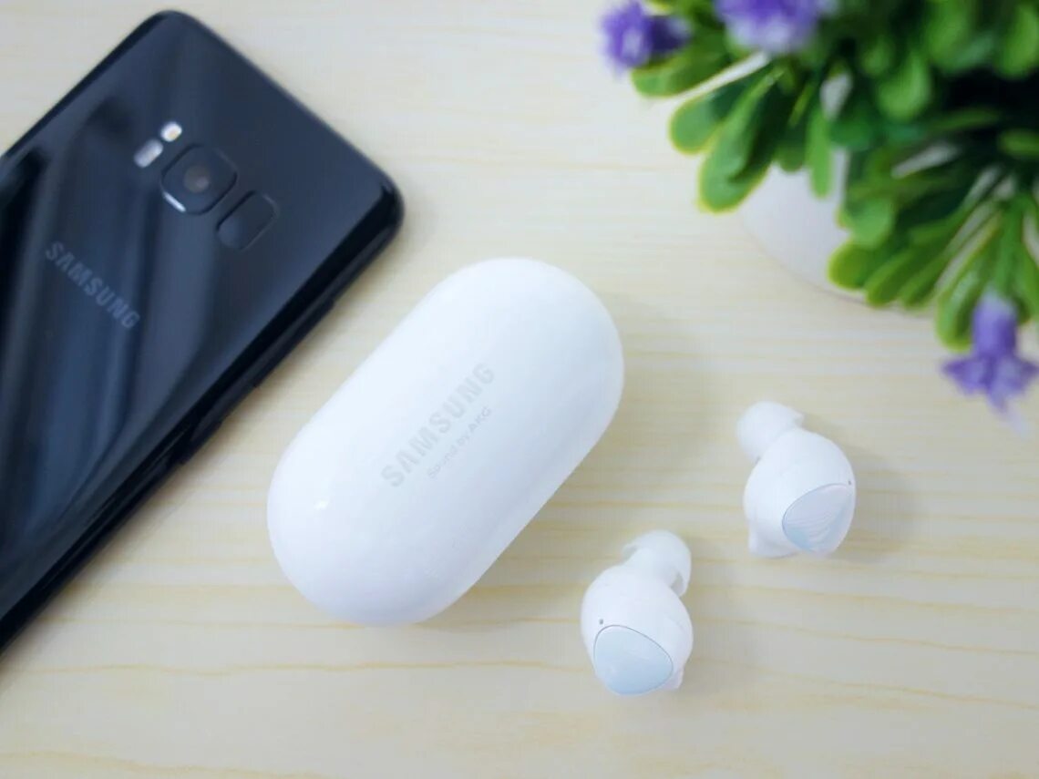 Galaxy buds 2 pro комплектация. Наушники самсунг бадс лайф. Jabra elite 7 pro. Galaxy buds отзывы. Galaxy buds 2 pro комплектация.