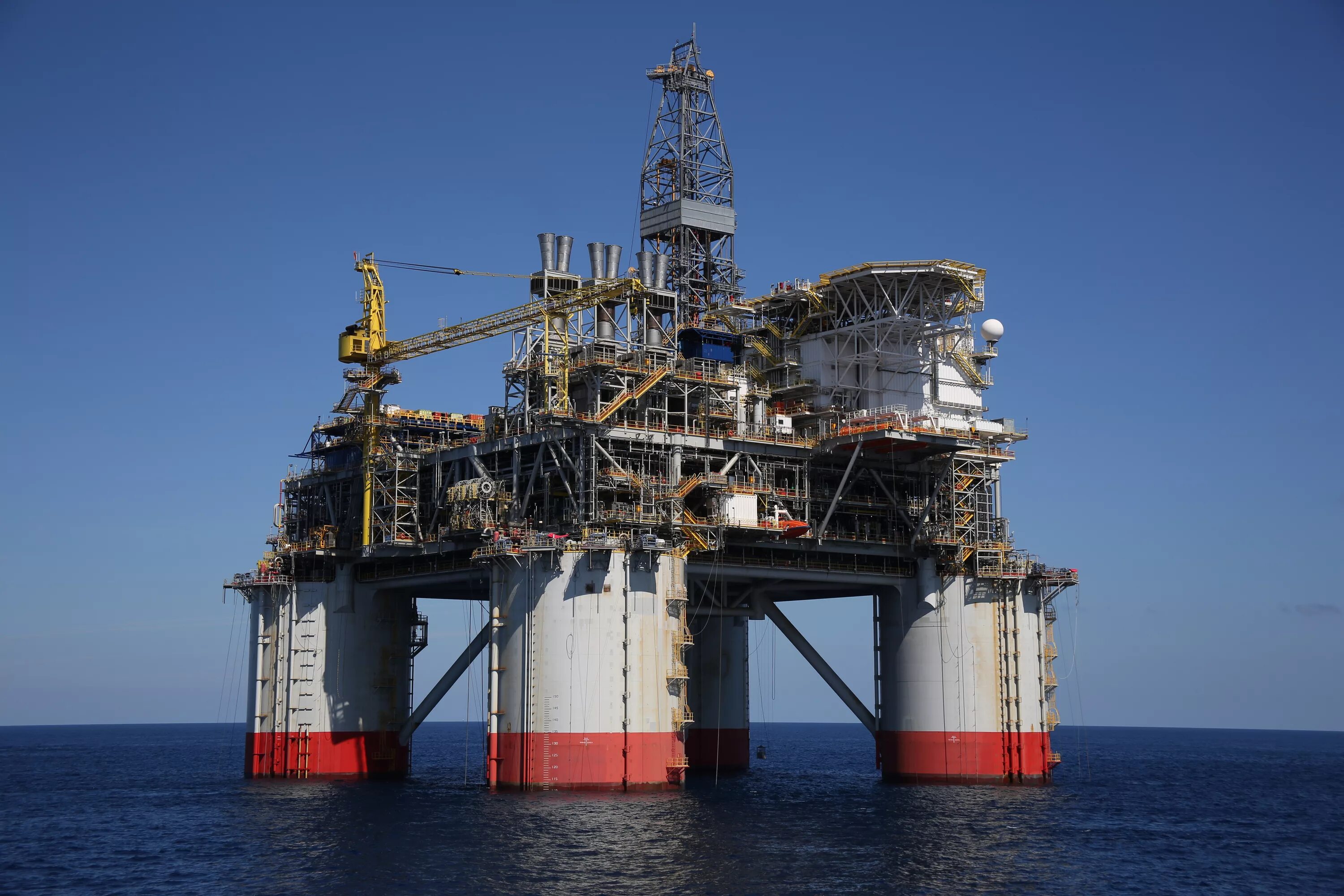 Платформа мак. Мексика нефтедобыча. месторождения нефти в мексике. морская платформа &quot;мак-дермотт. добыча нефти в мексиканском заливе.