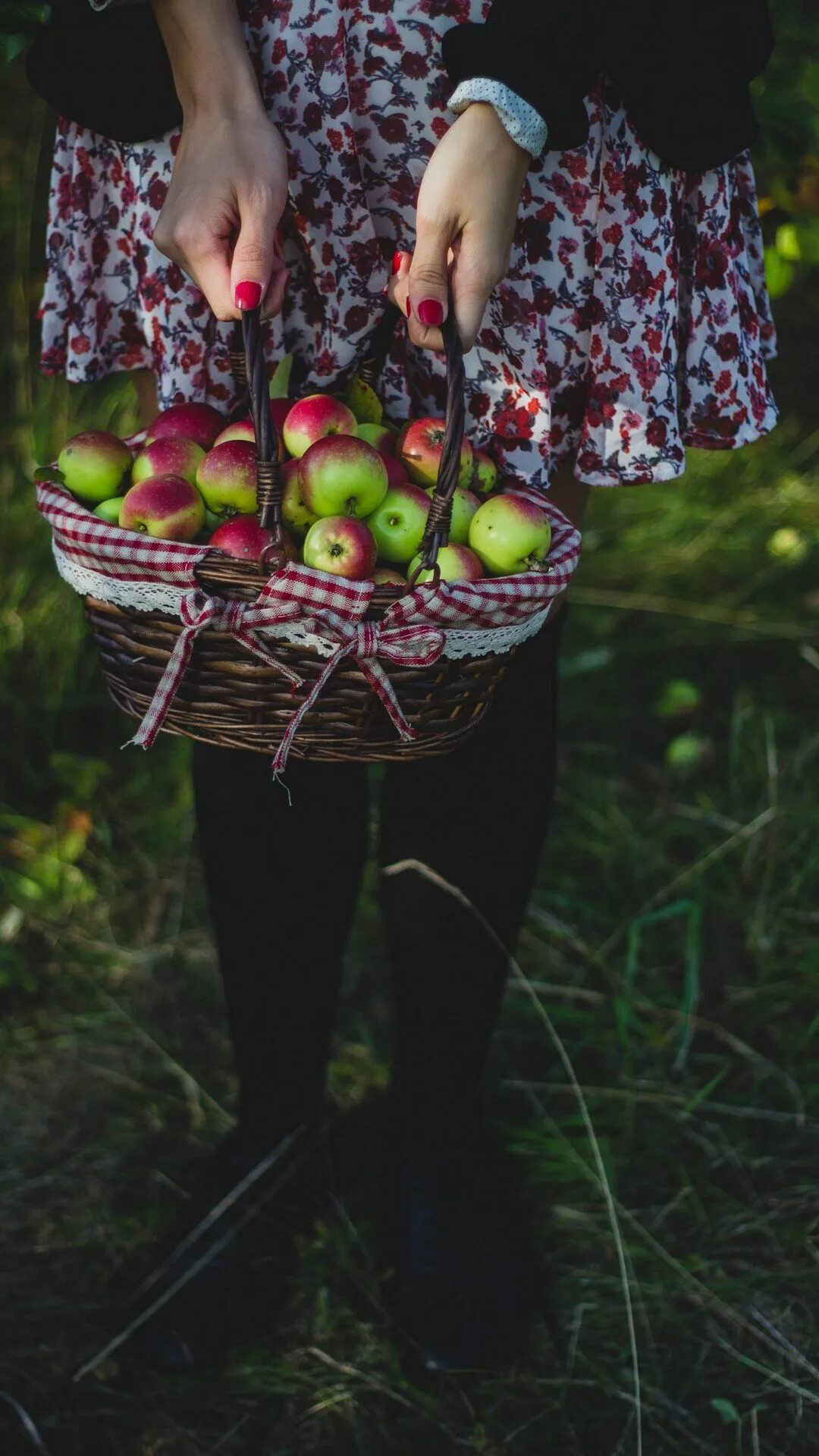 Яблоки в ботинках