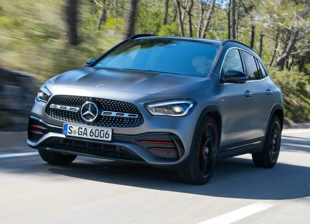 Mercedes новый цена. Мерседес GLA 2020. Mercedes Benz GLA 2021. Мерседес GLA 2021. Мерседес GLE 2021.