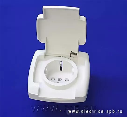 Розетка рс16 126 б ip44