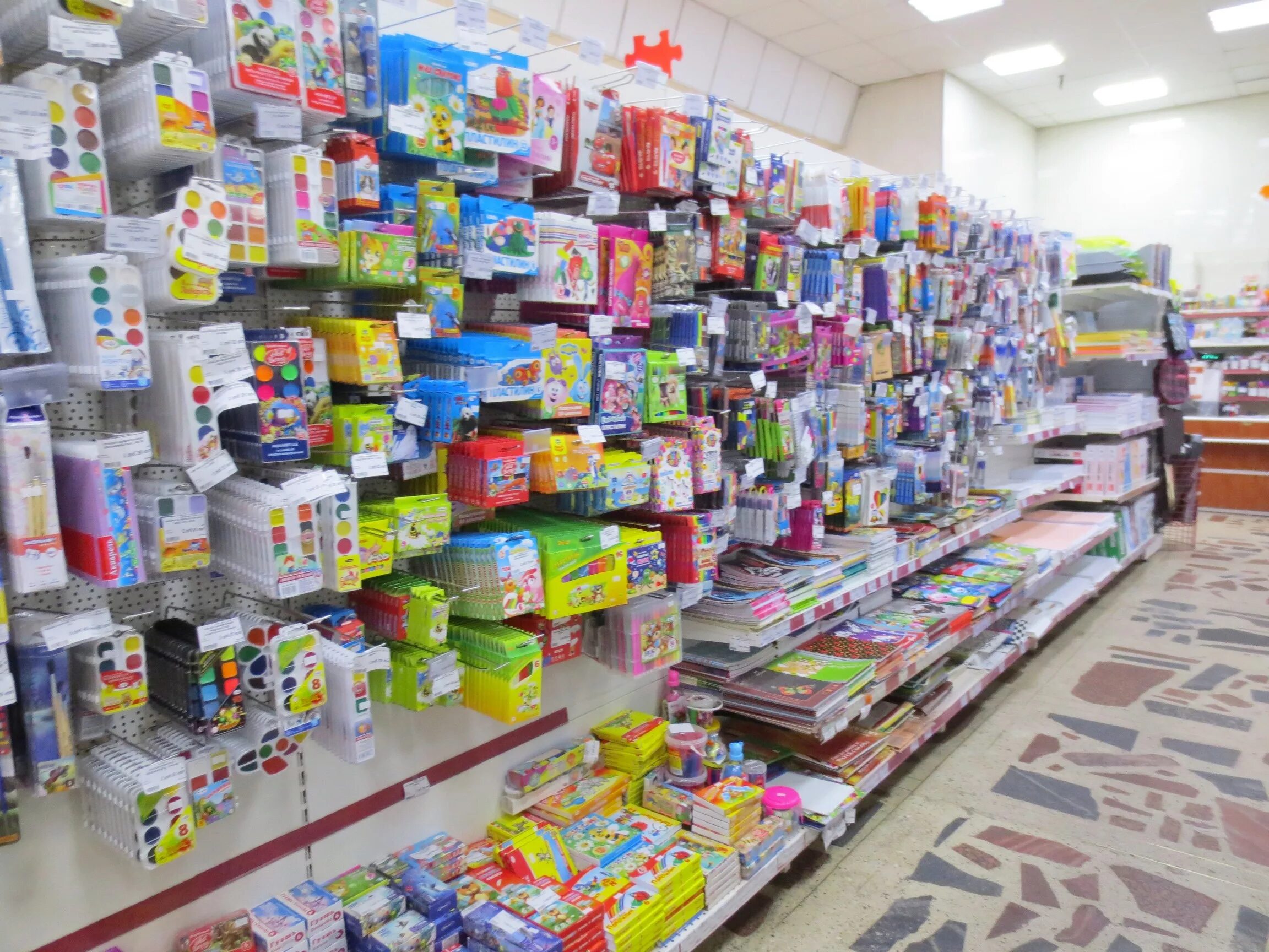 где можно в гомеле. магазин в гомеле где. магазин в гомеле где. гомель магазины. магазин одежды гомель.