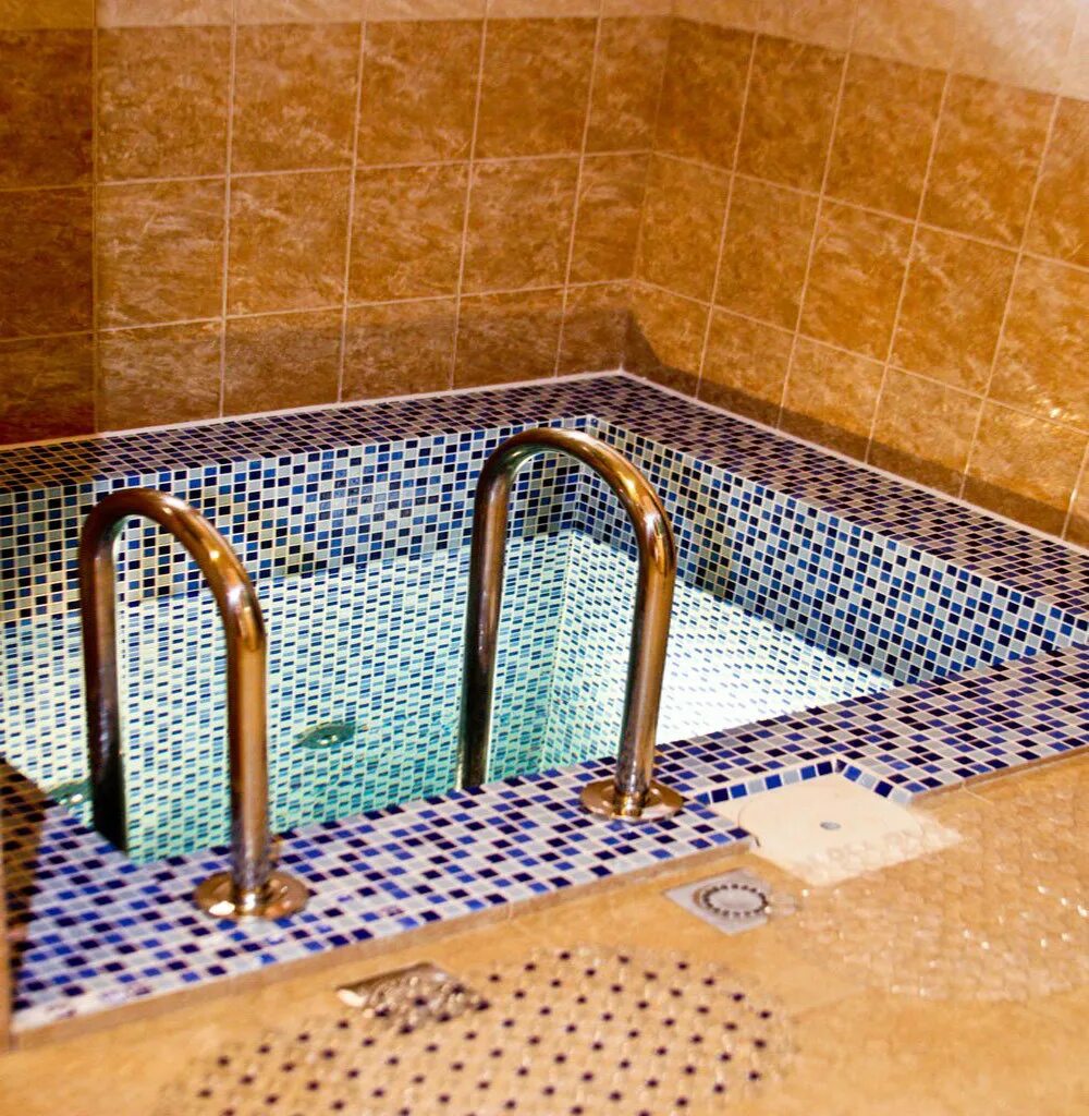 Хамам севастополь. Хамам севастополь. Хамам с джакузи. Хамам на севастопольской. Хамам в севастополе.