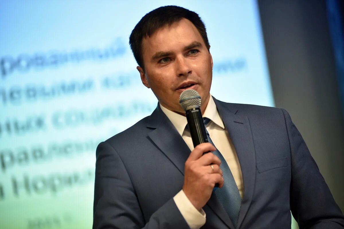 Глава норильска. Глава норильска дмитрий карасев. Мэр города норильска. Глава норильска. Карасев дмитрий владимирович норильск.