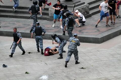 Драка с полицией