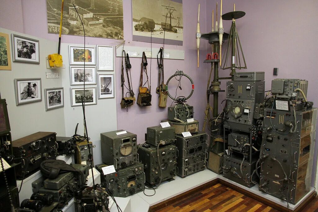 Музей попова в санкт-петербурге. Радиоприемник екатеринбург. Радиоприемник екатеринбург. Радиоприемник екатеринбург. Музей радио екатеринбург.