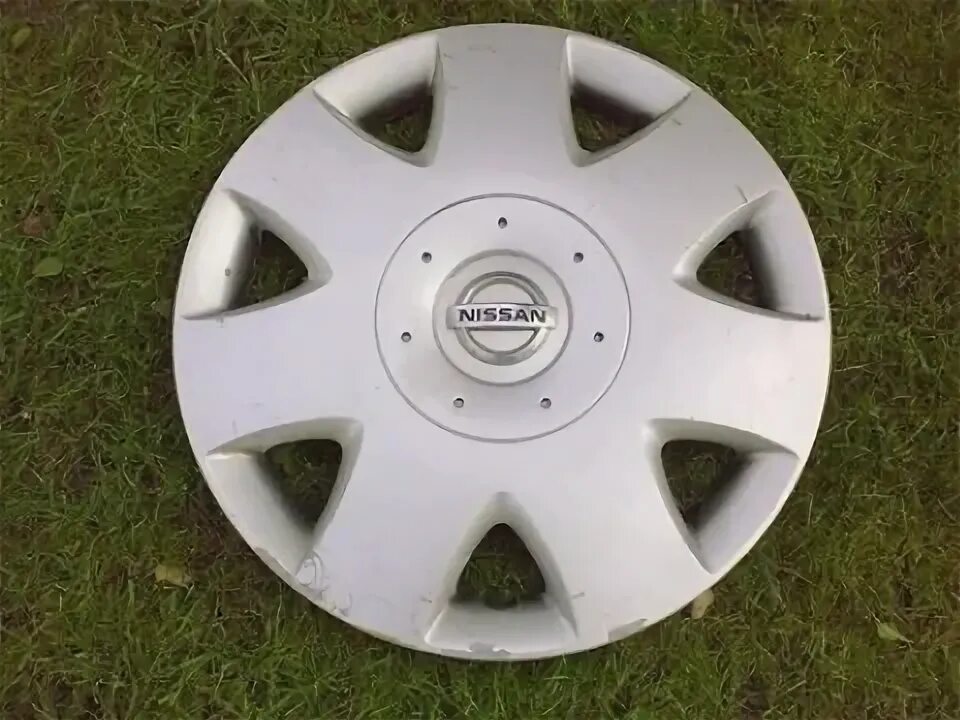 Колпак колеса r15 nissan almera. Колпаки r15 ниссан альмера g15. Колпаки на ниссан альмера r15. Колпаки на ниссан альмера r15. Шины ниссан альмера классик r14.