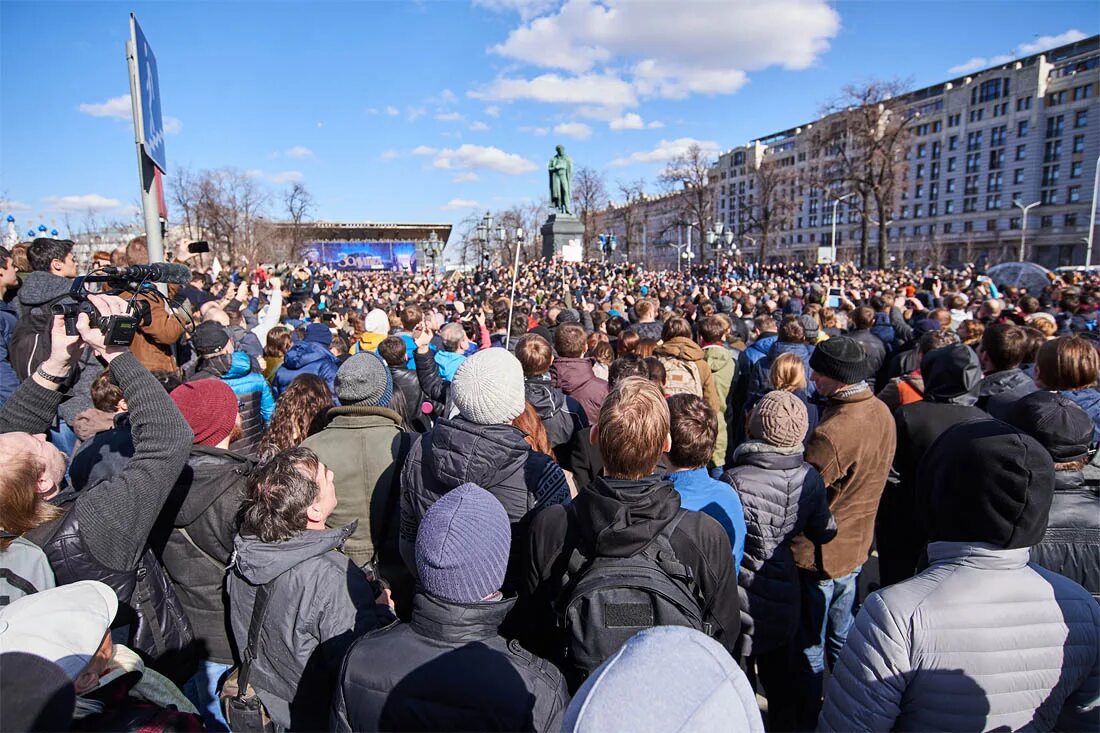 Новости. Митинг. Массовые акции. Протестные массовые мероприятия. Митинги в России сегодня.