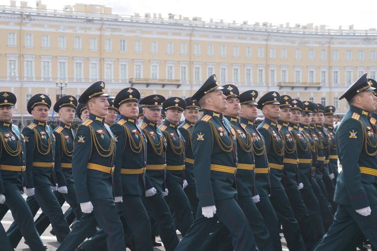 Михайловская Военная Артиллерийская Академия СПБ. Михайловская Военная Артиллерийская Академия Штандарт. Курсанты Михайловской военной артиллерийской Академии. МВАА форма. Сайт артиллерийская академия