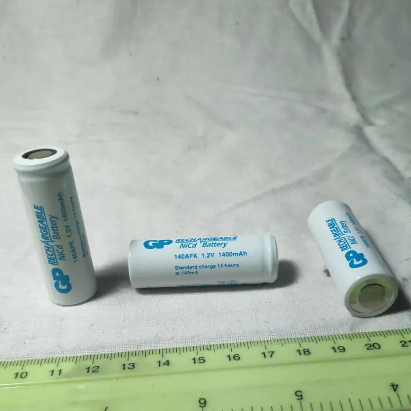Аккумулятор 1400 mah 1. 2 v 2000mah. Аккумуляторы 1400 mah. Аккумулятор ni-cd 6v aa. 2v.