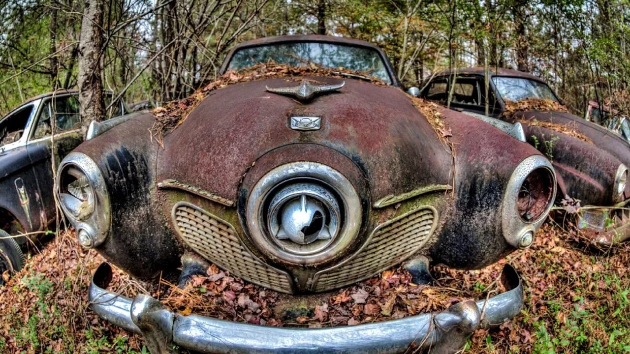 Очень старые машины. Фольксваген жук 1963 ржавый. Старинные машины. Кладбище заброшенных автомобилей в сша. Фольксваген битл 1980 ржавый.
