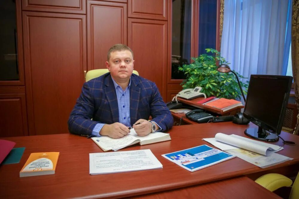 Кабанов а ю. Кабанов евгений константинович. вице-премьер крыма евгений кабанов. кабанов евгений константинович крым. кабанов евгений константинович совмин.