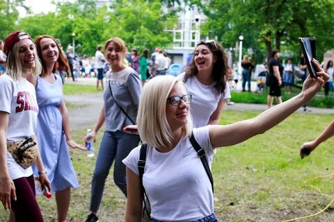 Молодежь молодежь на районе