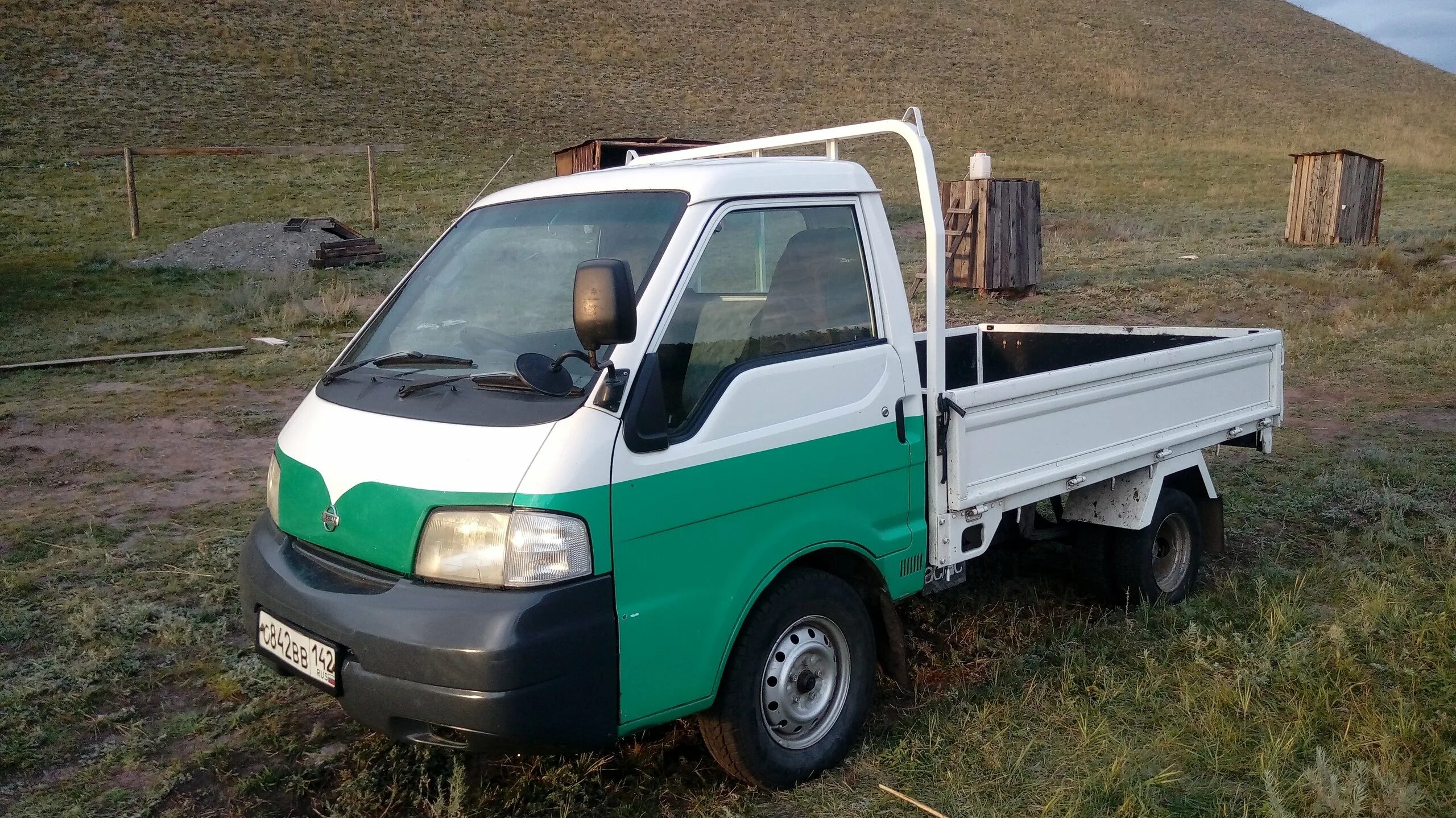 Ванет грузовик. Nissan Vanette 4wd. Ниссан Ванетте 2000. Ниссан Ванетта 4 ВД. Nissan Vanette Truck c22.