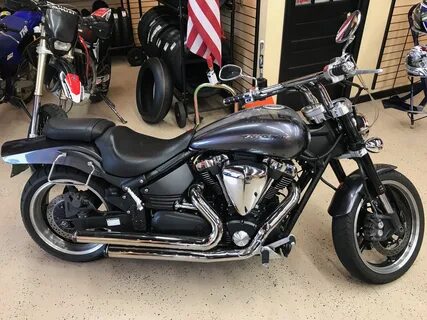 Yamaha xv 1700 road star