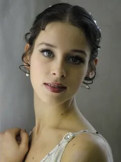 Хохлова балерина