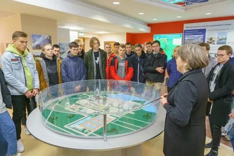 60 студентов