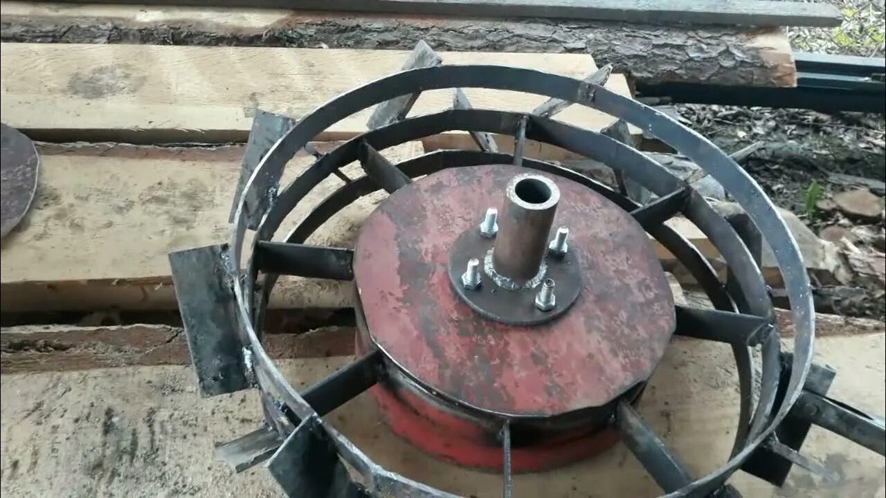 51. Грунтозацепы из москвичевских дисков для мотоблока. Железные колеса для мотоблока из автомобильных дисков. Грунтозацепы из москвичевских дисков для мотоблока. Грунтозацепы из москвичевских дисков для мотоблока.